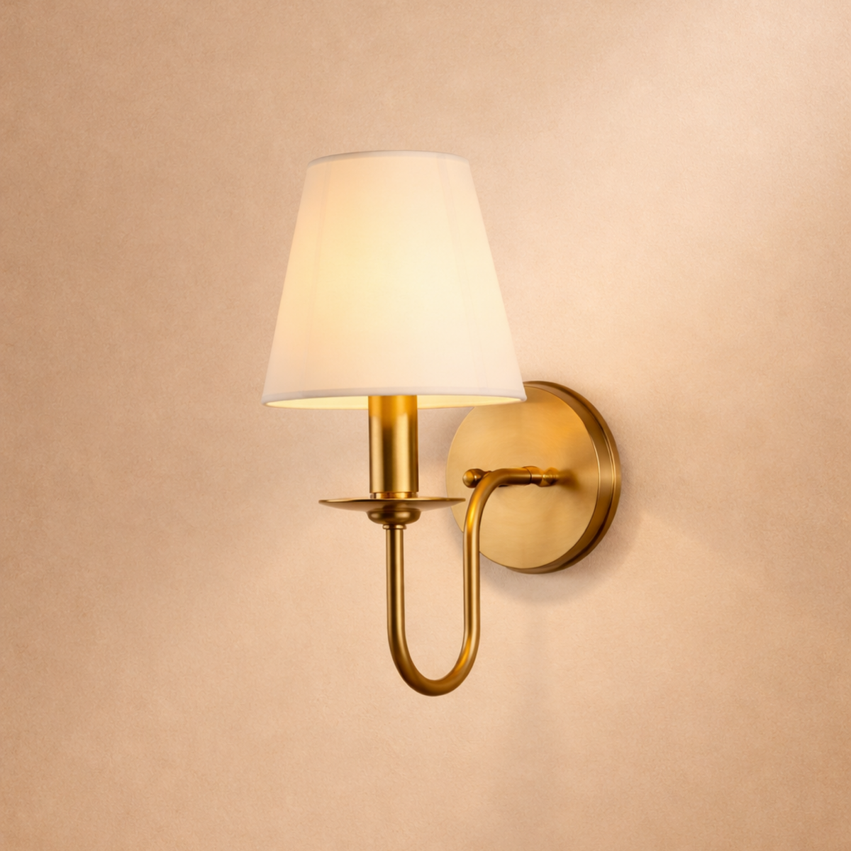 Luminária de Parede Elegante em Tecido e Ferro