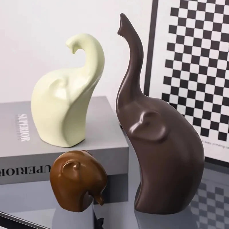Conjunto Família de Elefantes Decorativos em Resina